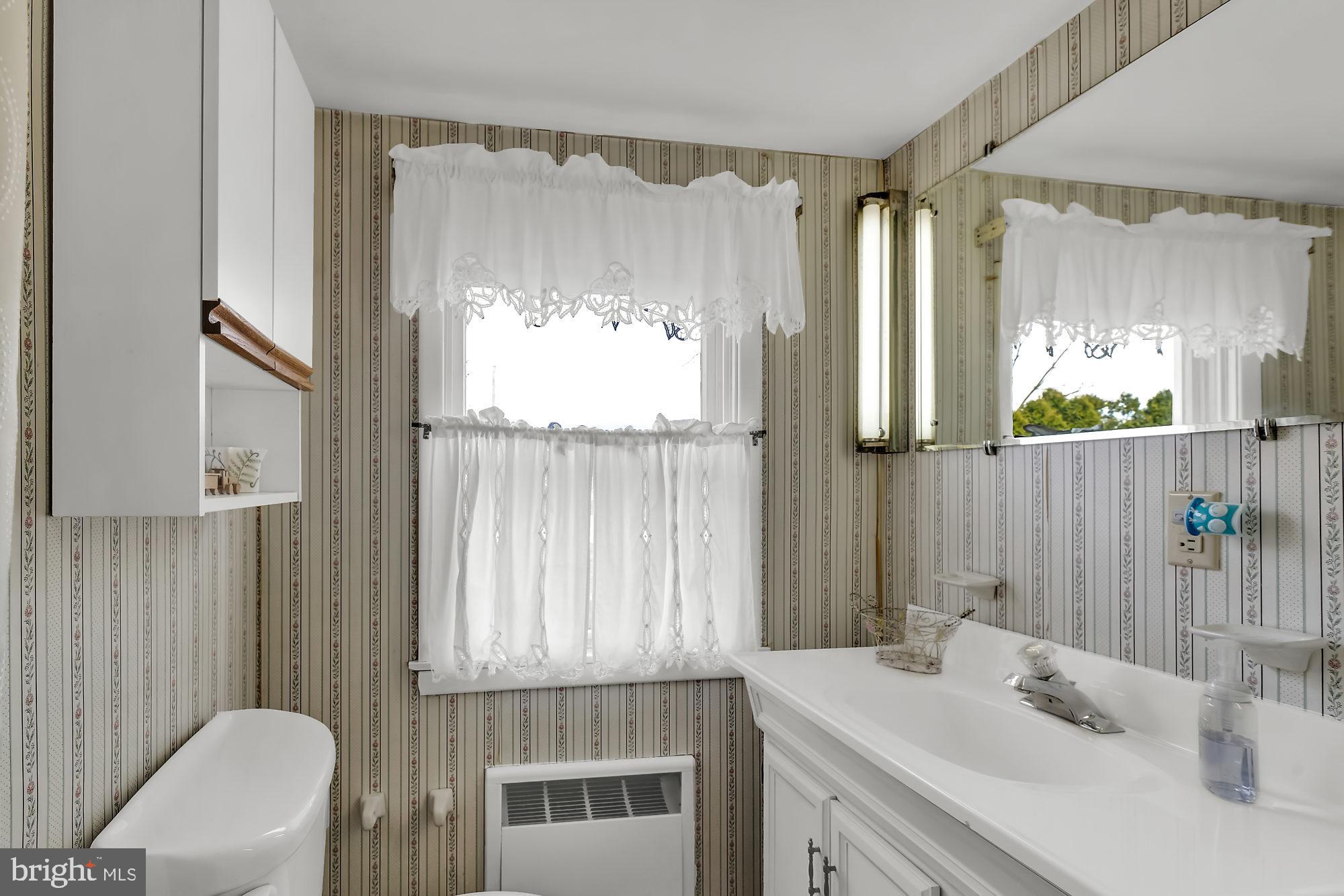 521 Stewart Road Hatboro, PA 19040 - Photo 25 of 32 Upstairs Full bath