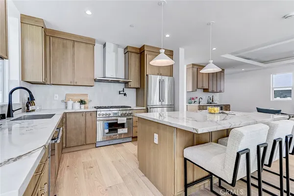 $2,333,000 | 1816 Belmont Lane, Unit A, Redondo Beach, CA 90278