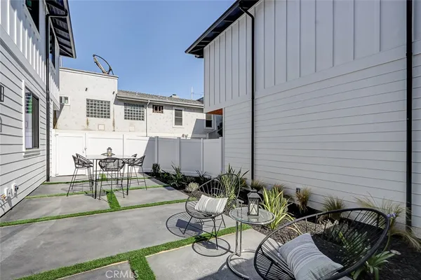 $2,333,000 | 1816 Belmont Lane, Unit A, Redondo Beach, CA 90278