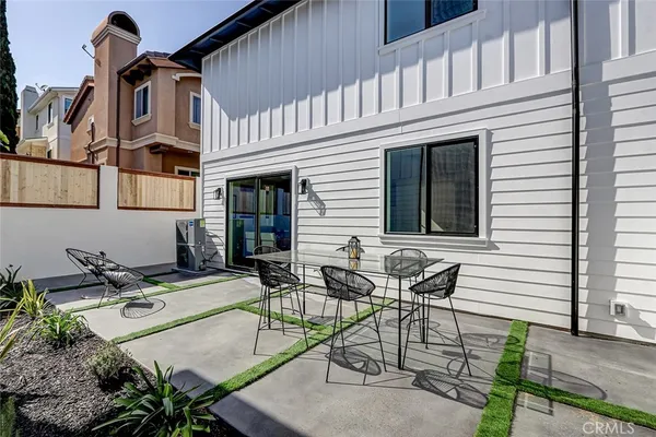 $2,333,000 | 1816 Belmont Lane, Unit A, Redondo Beach, CA 90278