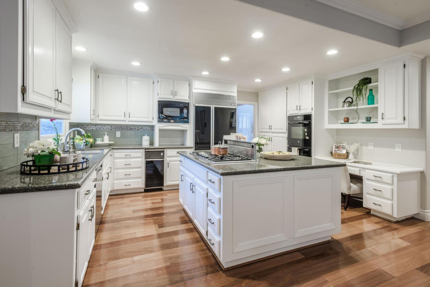 74 Crystal Springs Road San Mateo, CA 94402 - Photo 6 of 25