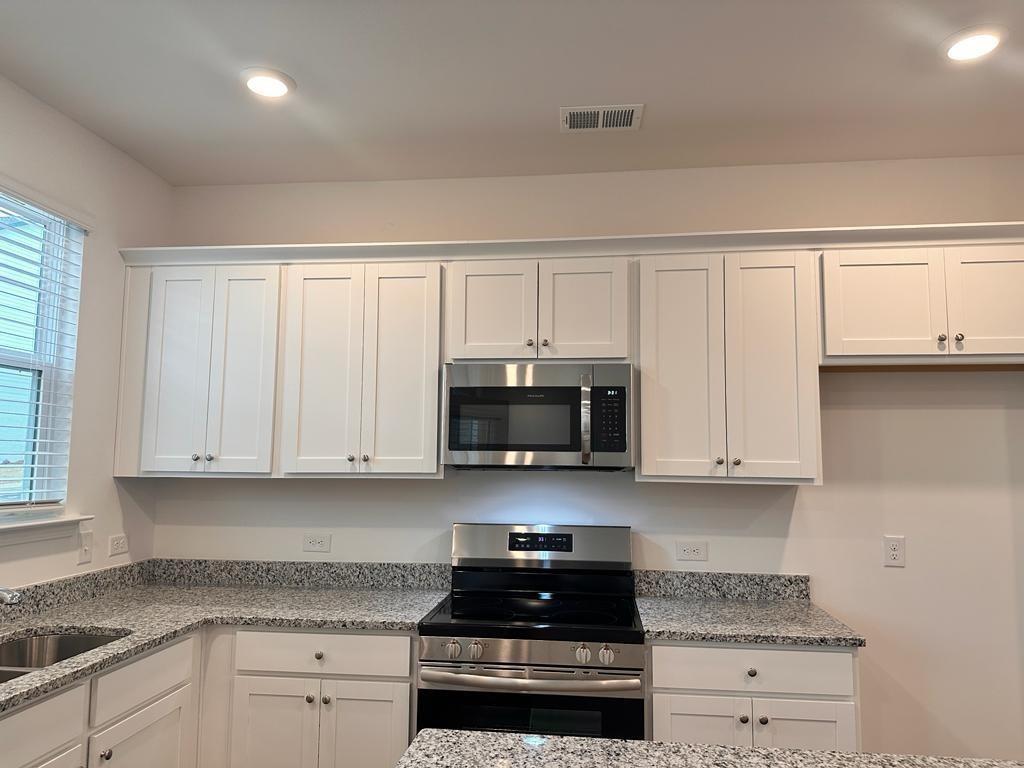 214 Banner Road Pendergrass, GA 30567 - Photo 3 of 13