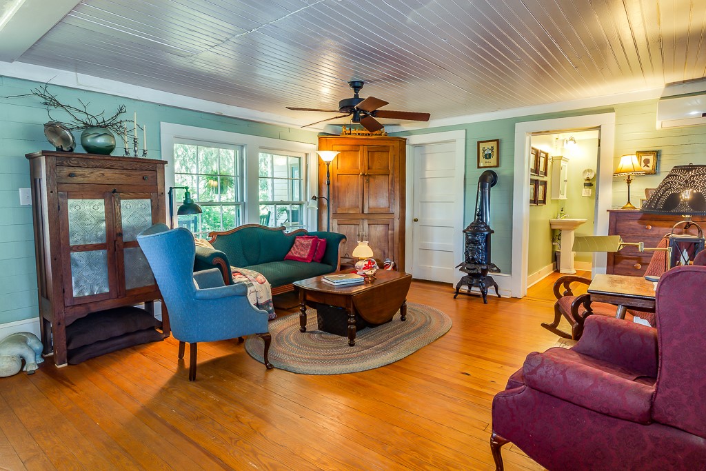 588 Oak Grove Road Westminster, SC 29693 - Photo 11 of 50 Gallery Image 11