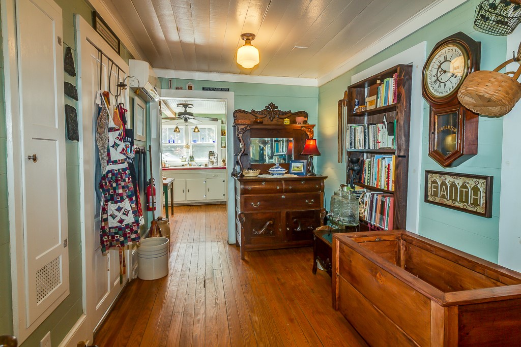 588 Oak Grove Road Westminster, SC 29693 - Photo 20 of 50 Gallery Image 20