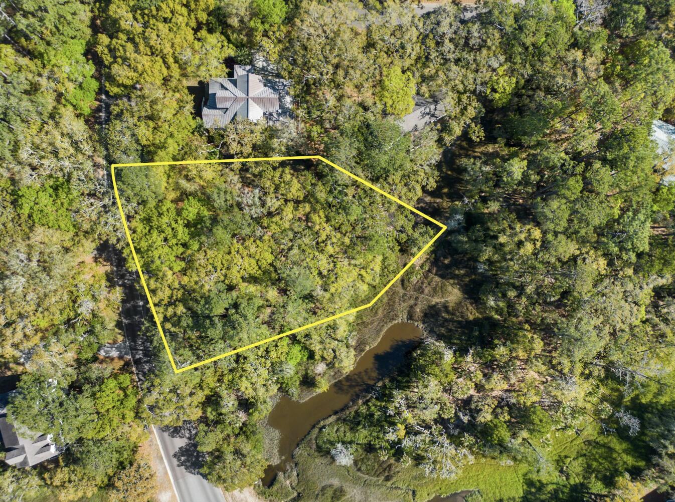 2465 Seabrook Island Road Seabrook Island, SC 29455 - Photo 2 of 5 Screen Shot 2024-03-19 at 5.52.12 PM