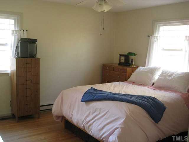 4416 Jeffries Road Durham, NC 27704 - Photo 8 of 25 Gallery Image 8