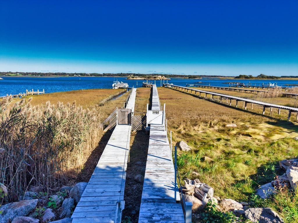 96 Masquesatch Road Westport, MA 02791 - Photo 18 of 28