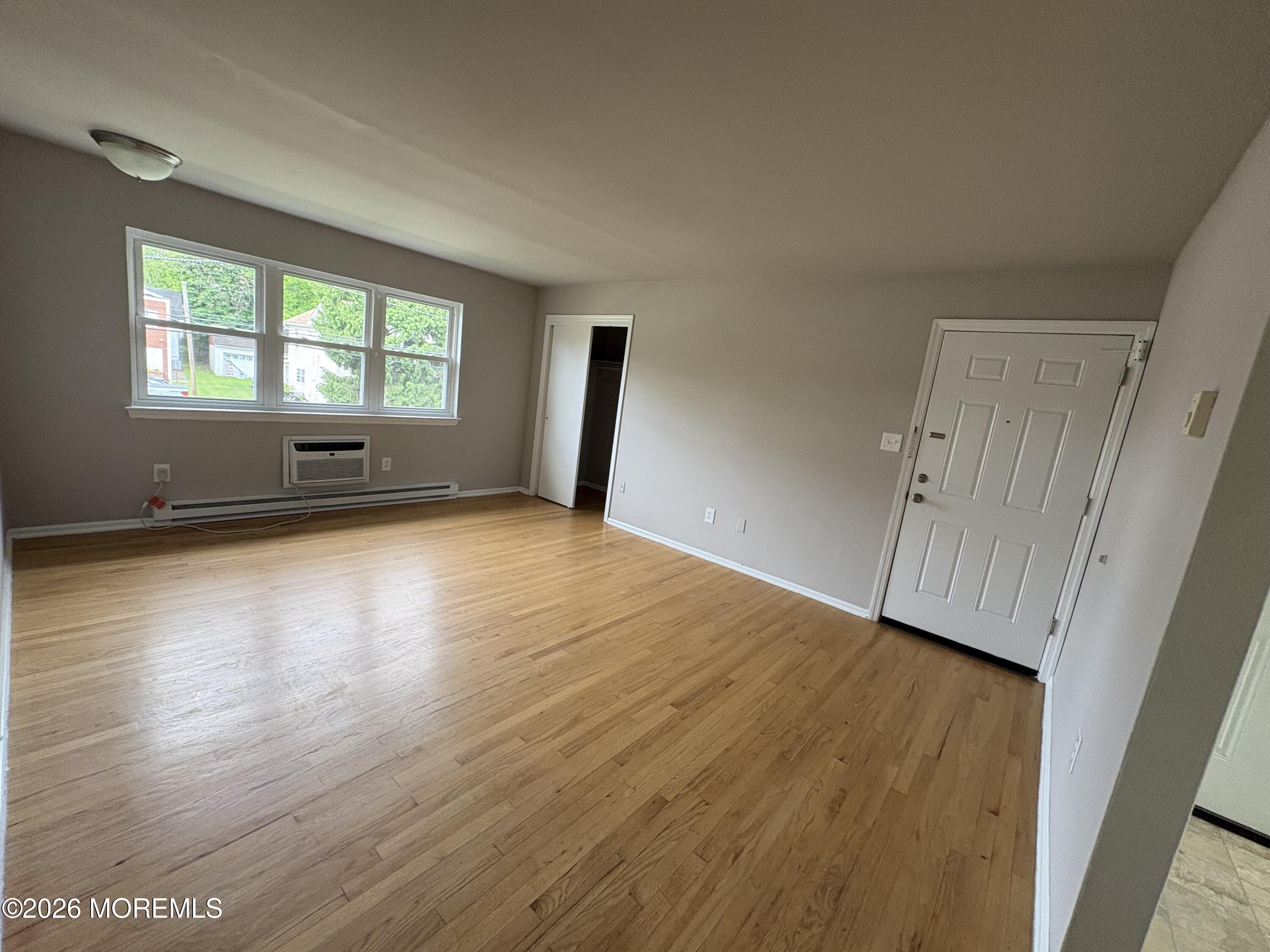 28 Spring Terrace Freehold, NJ 07728 - Photo 4 of 11 IMG_4790