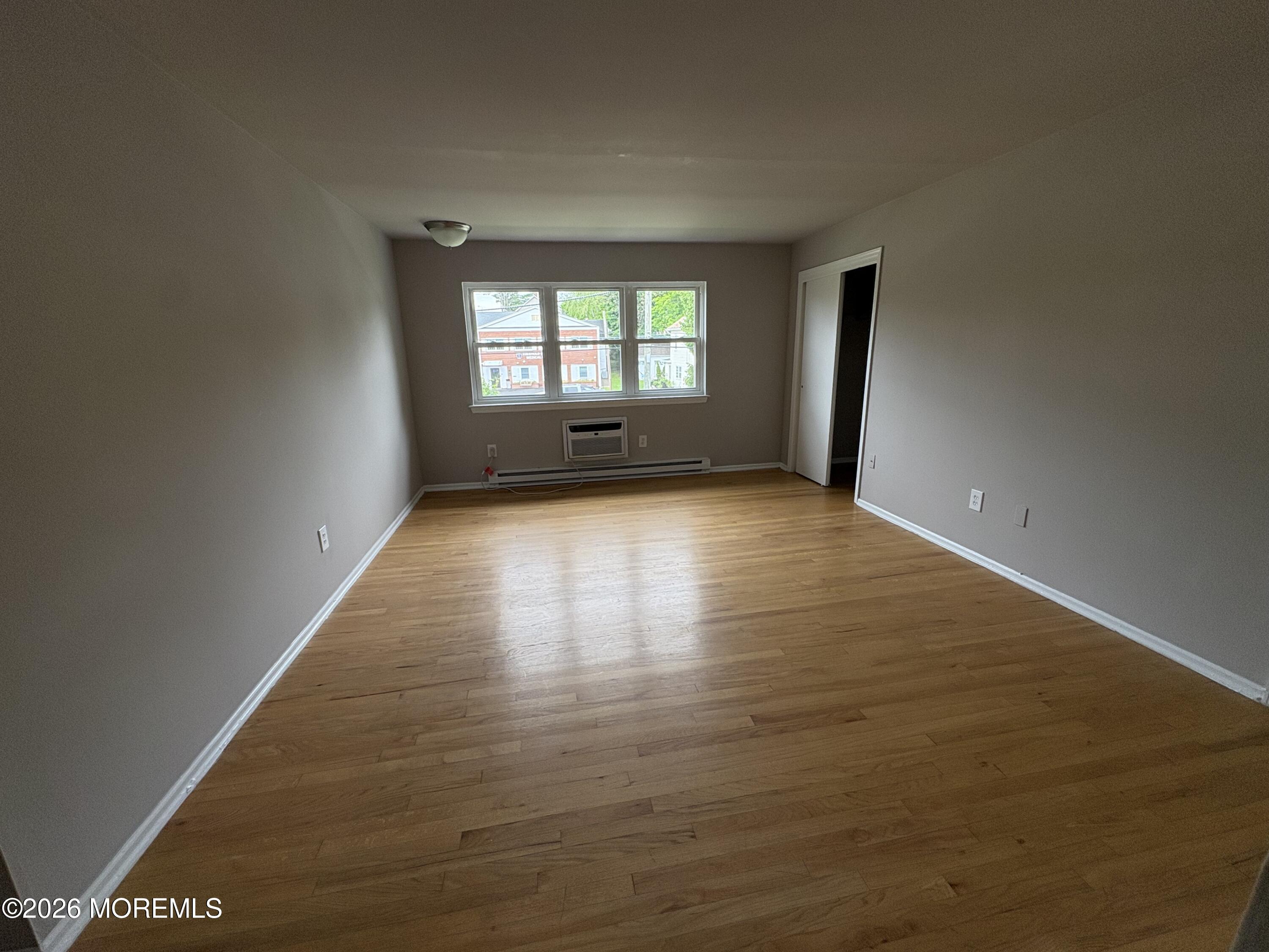 28 Spring Terrace Freehold, NJ 07728 - Photo 5 of 11 IMG_4791