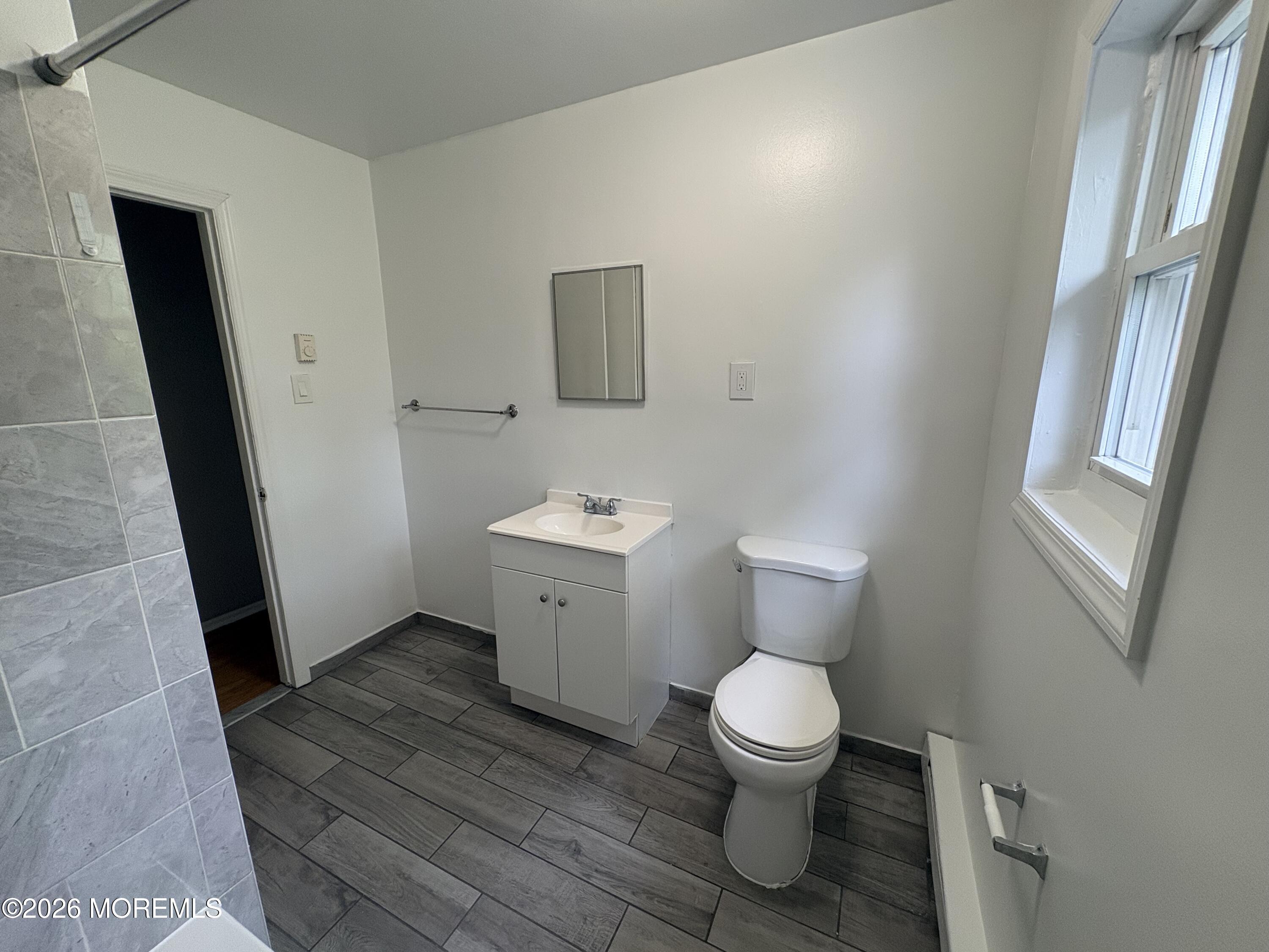 28 Spring Terrace Freehold, NJ 07728 - Photo 6 of 11 IMG_4797