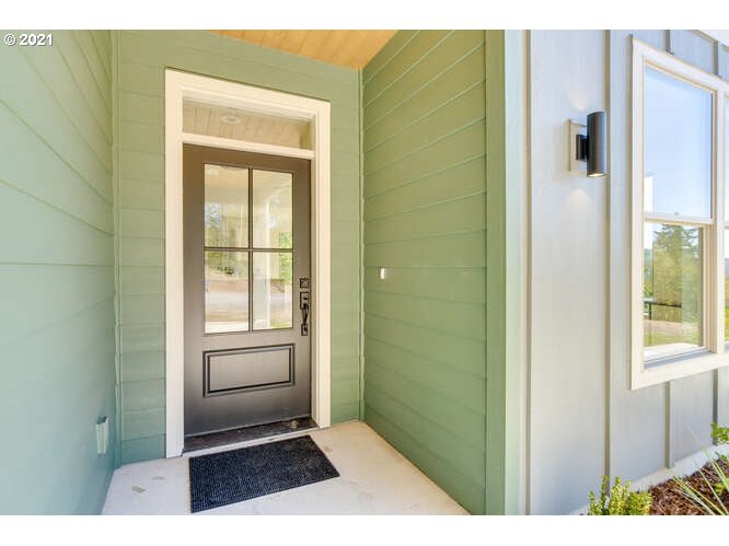5605 Lewis River Road Ariel, WA 98603 - Photo 5 of 32 Gallery Image 5