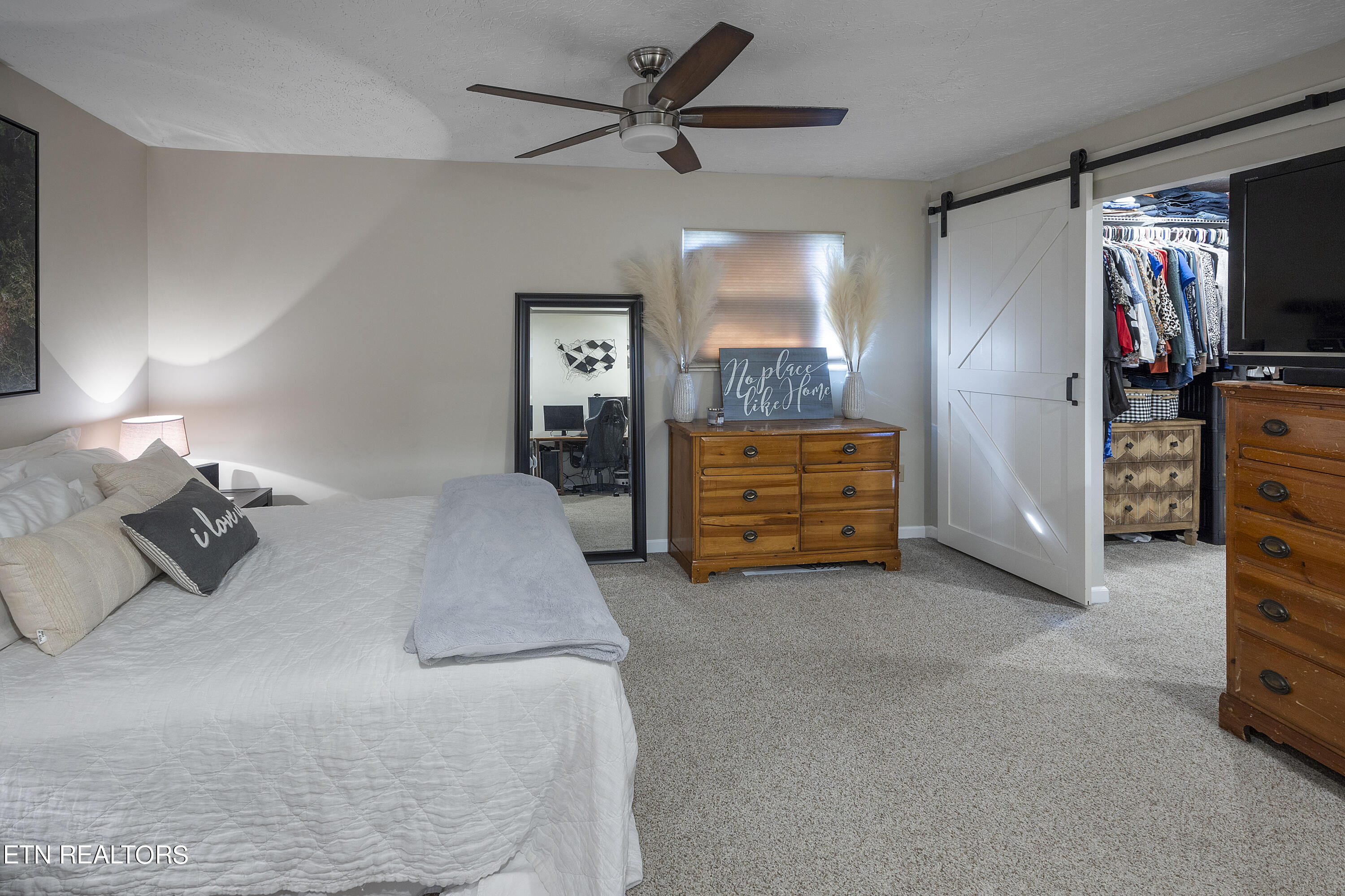 9627 West Emory Road Knoxville, TN 37931 - Photo 13 of 28 Primary Bedroom