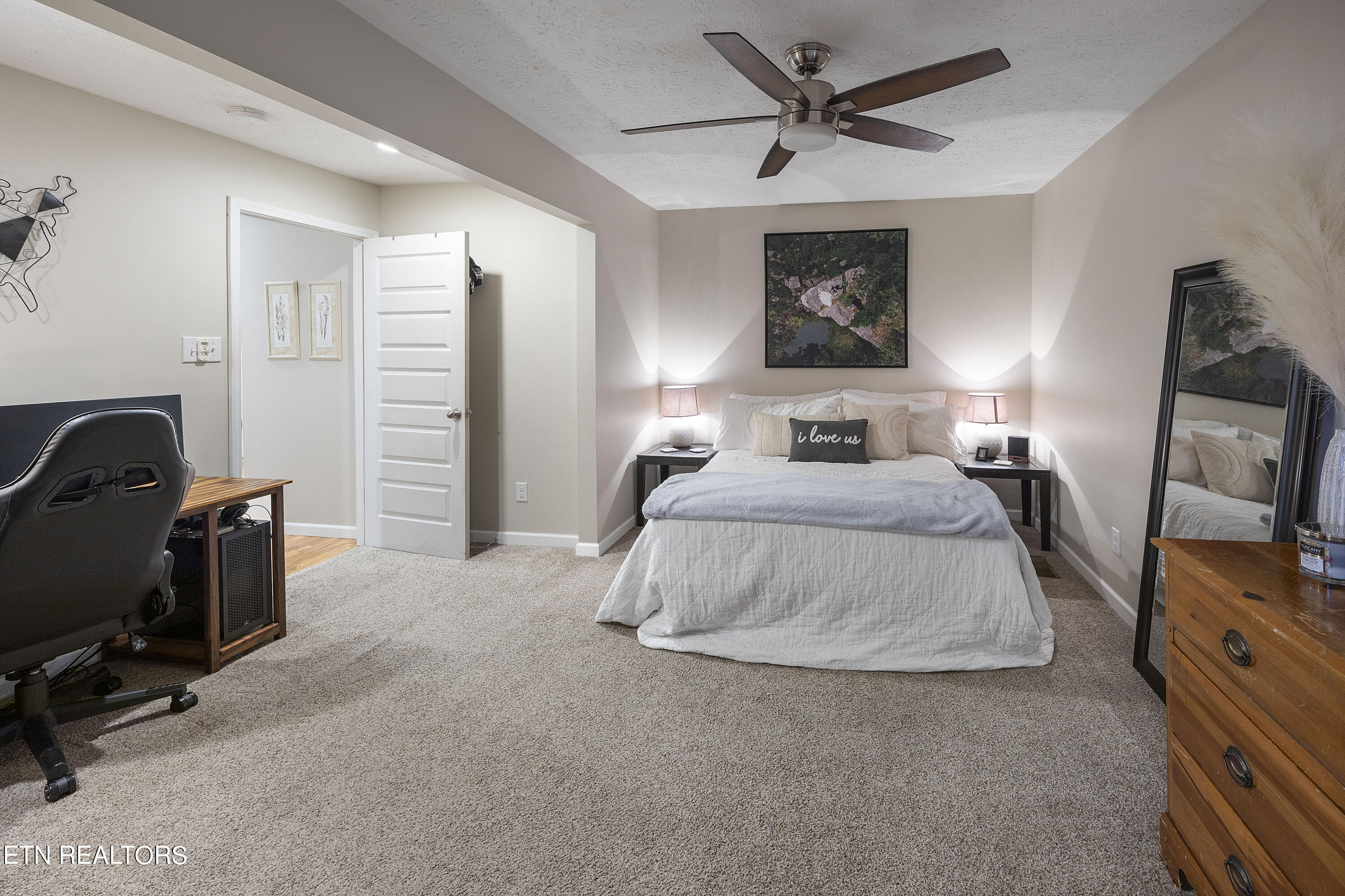 9627 West Emory Road Knoxville, TN 37931 - Photo 15 of 28 Primary Bedroom