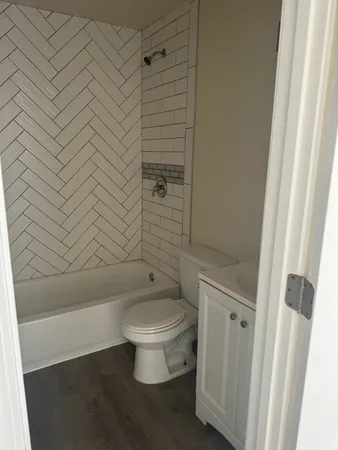 $1,250 | 7302 Stewart Road, Galveston, TX 77551