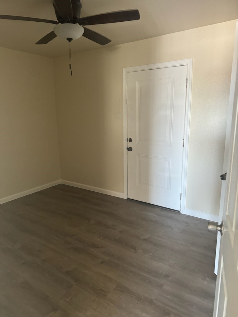 7302 Stewart Road Galveston, TX 77551 - Photo 5 of 10 2 bedrooms