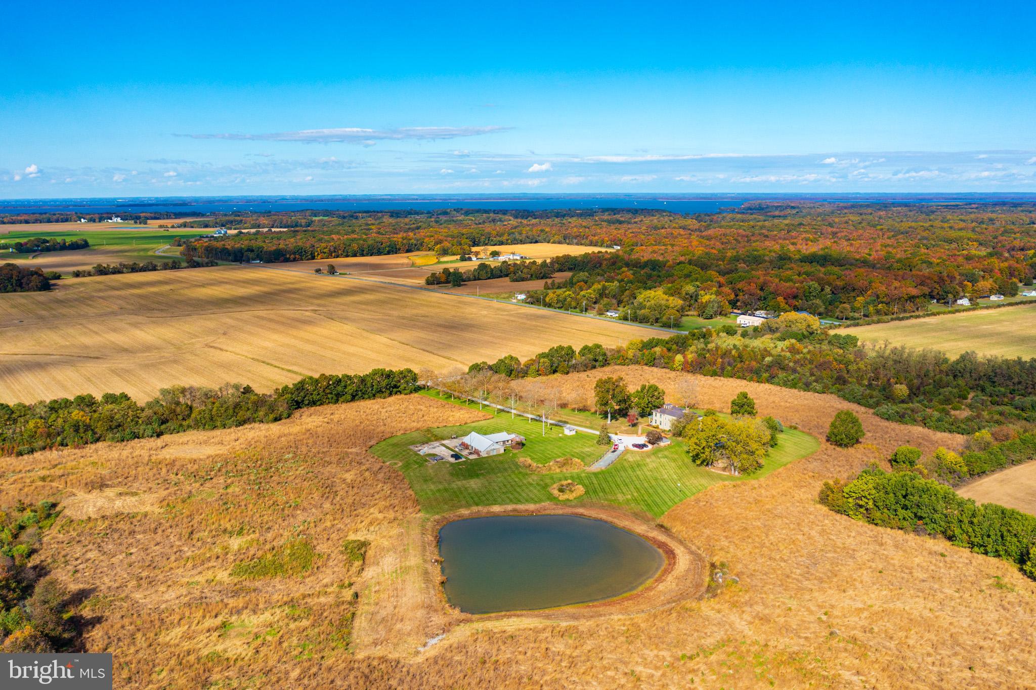 10121 Fairlee Road Chestertown, MD 21620 - Photo 5 of 66 a view of an ocean and beach