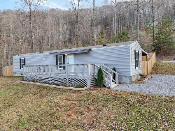 $248,900 | 85 Wounded Knee Lane, Hayesville, NC 28904