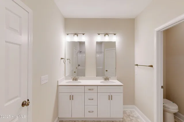 $299,900 | 209 Sandpiper Place, Holly Ridge, NC 28445