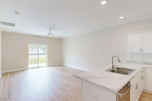 $299,900 | 209 Sandpiper Place, Holly Ridge, NC 28445