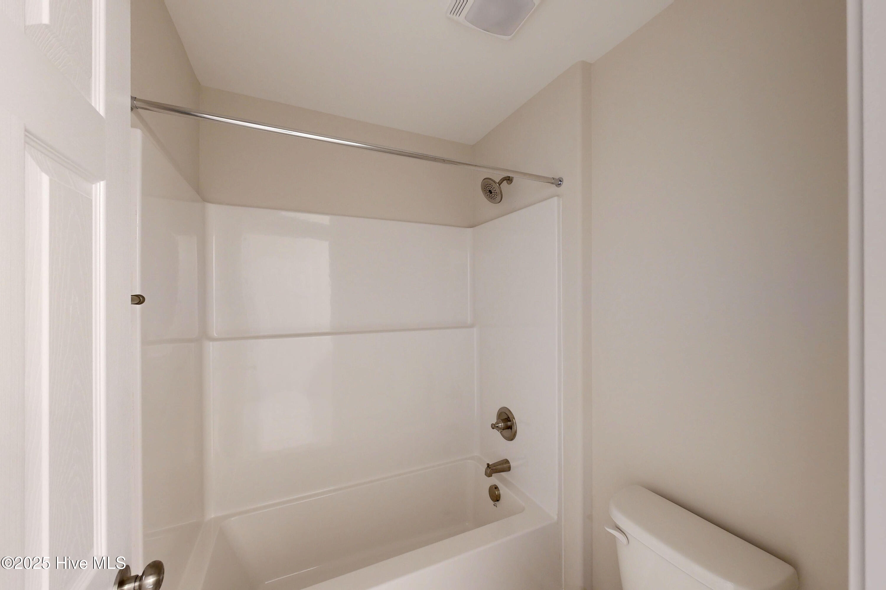 209 Sandpiper Place Holly Ridge, NC 28445 - Photo 22 of 29 209 Sandpiper Place - Interiors - Edited