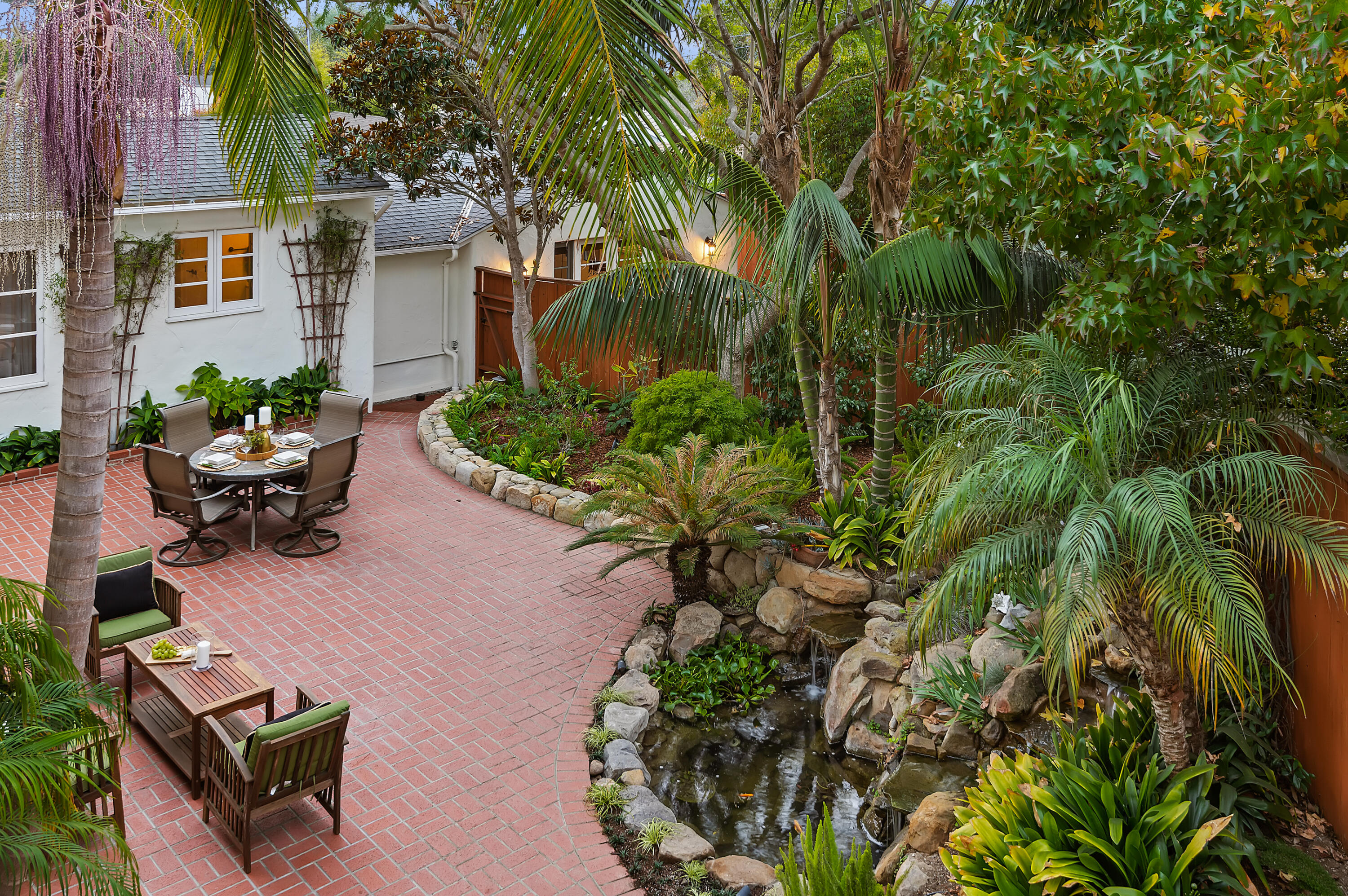 189 Hermosillo Road Montecito, CA 93108 - Photo 33 of 47 30 - Balcony View