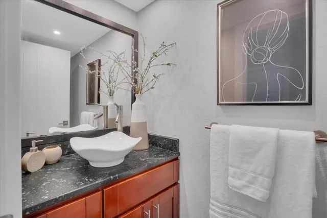 $999,999 | 7625 Mission Street, Daly City, CA 94014