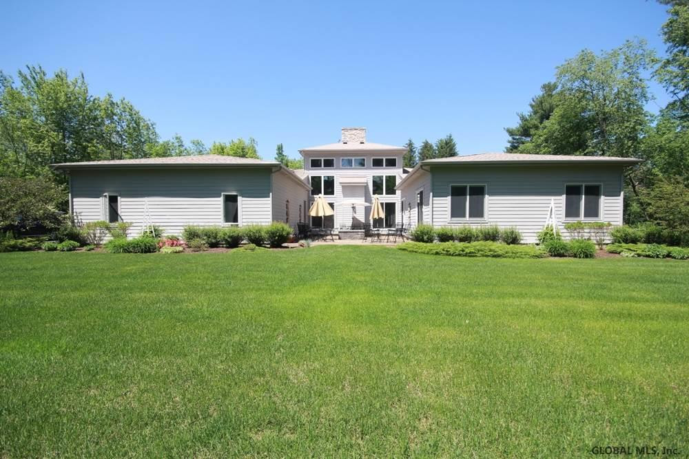 7 Legends Way Clifton Park, NY 12019 - Photo 2 of 25 Photo 2