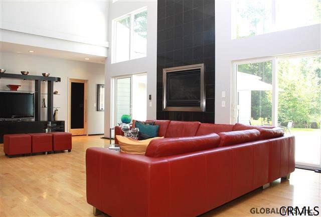 7 Legends Way Clifton Park, NY 12019 - Photo 8 of 25 Photo 8