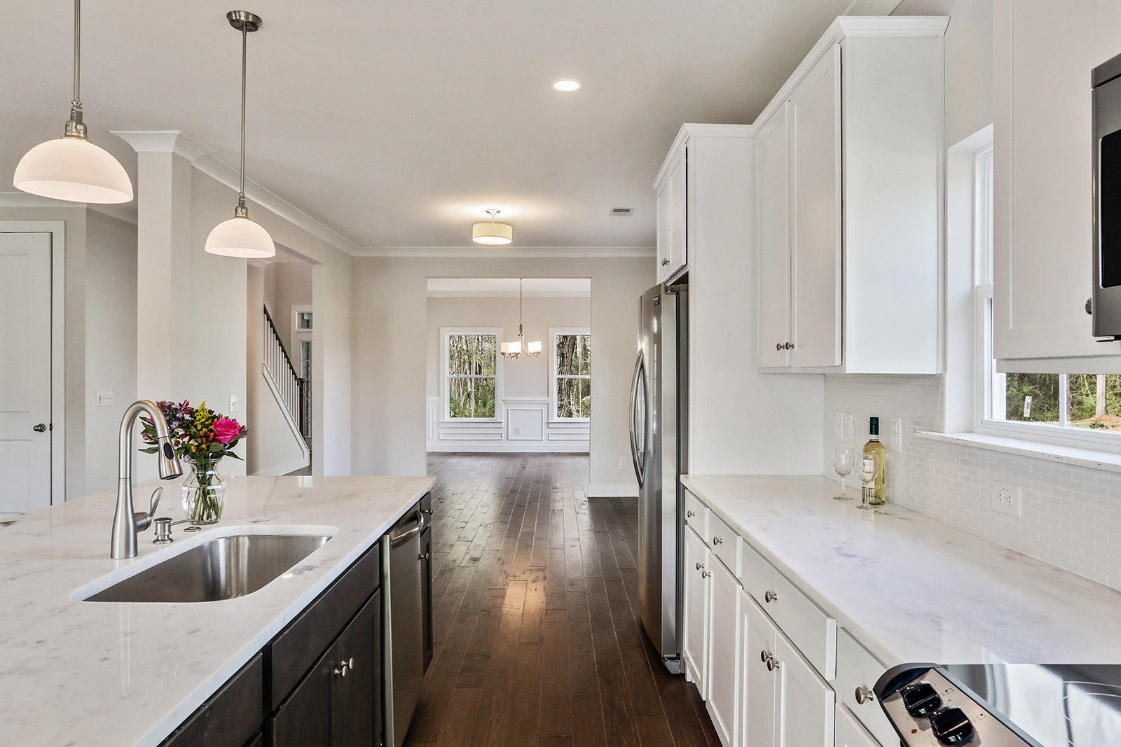 1809 Rifle Range Road Mount Pleasant, SC 29464 - Photo 6 of 46 Kitchen