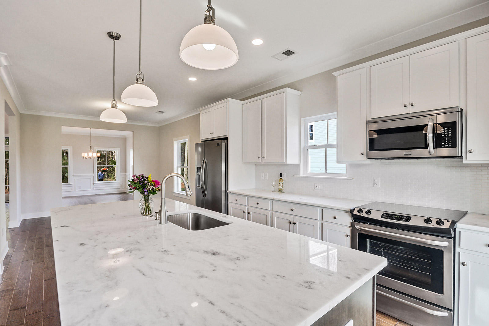 1809 Rifle Range Road Mount Pleasant, SC 29464 - Photo 7 of 46 Stainless Appliances