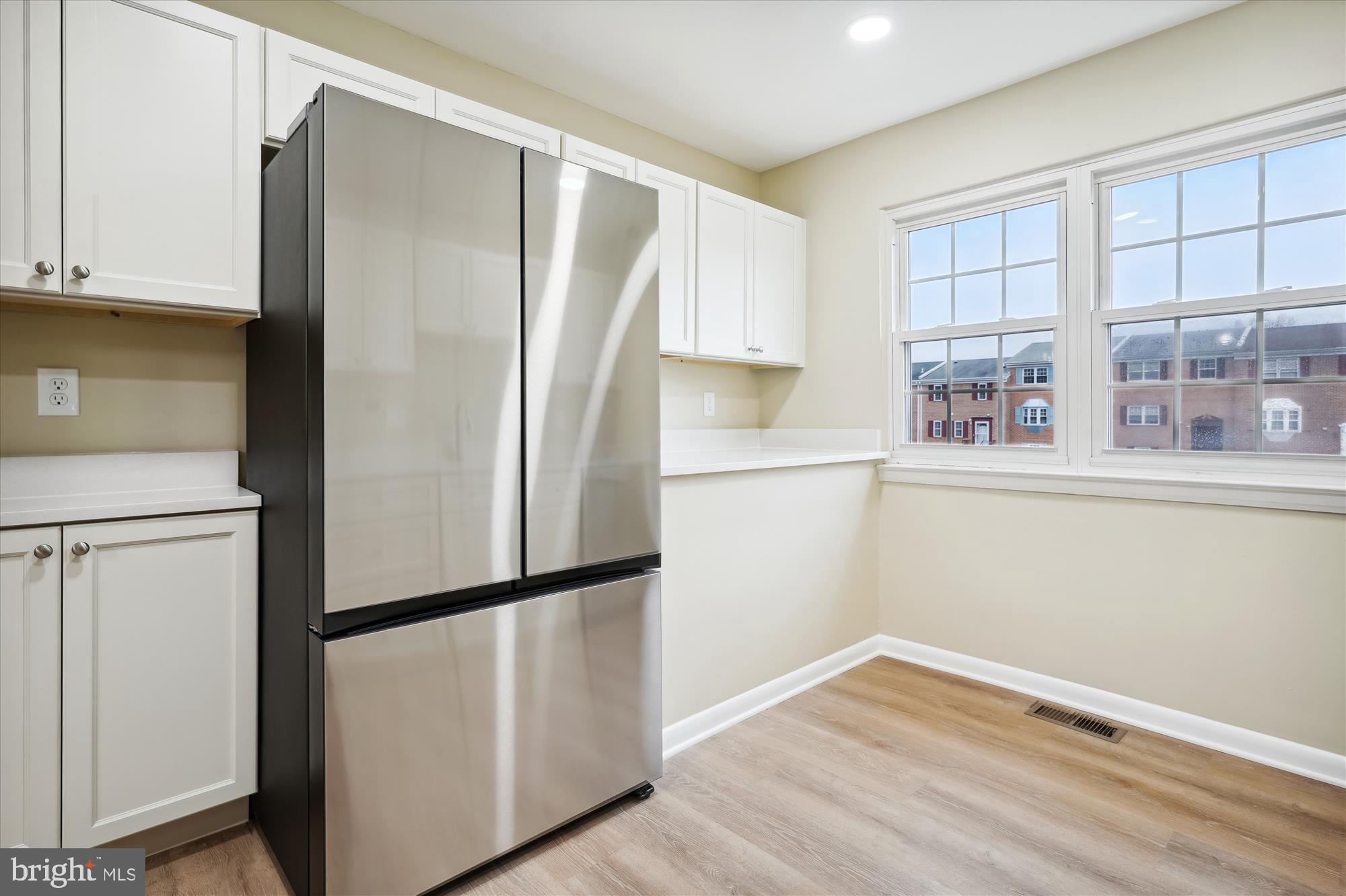 7409 Whernside Street Lorton, VA 22079 - Photo 7 of 34