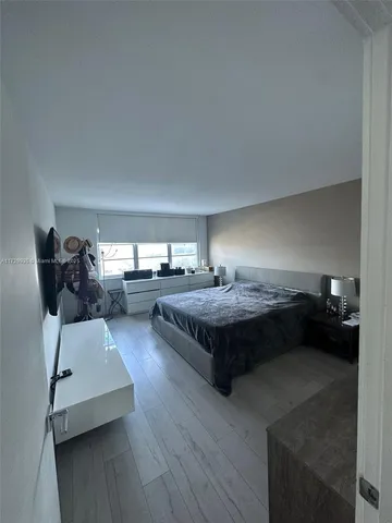 $270,000 | 2150 Sans Souci Boulevard, Unit A310, North Miami, FL 33181