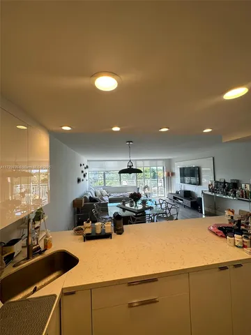 $270,000 | 2150 Sans Souci Boulevard, Unit A310, North Miami, FL 33181