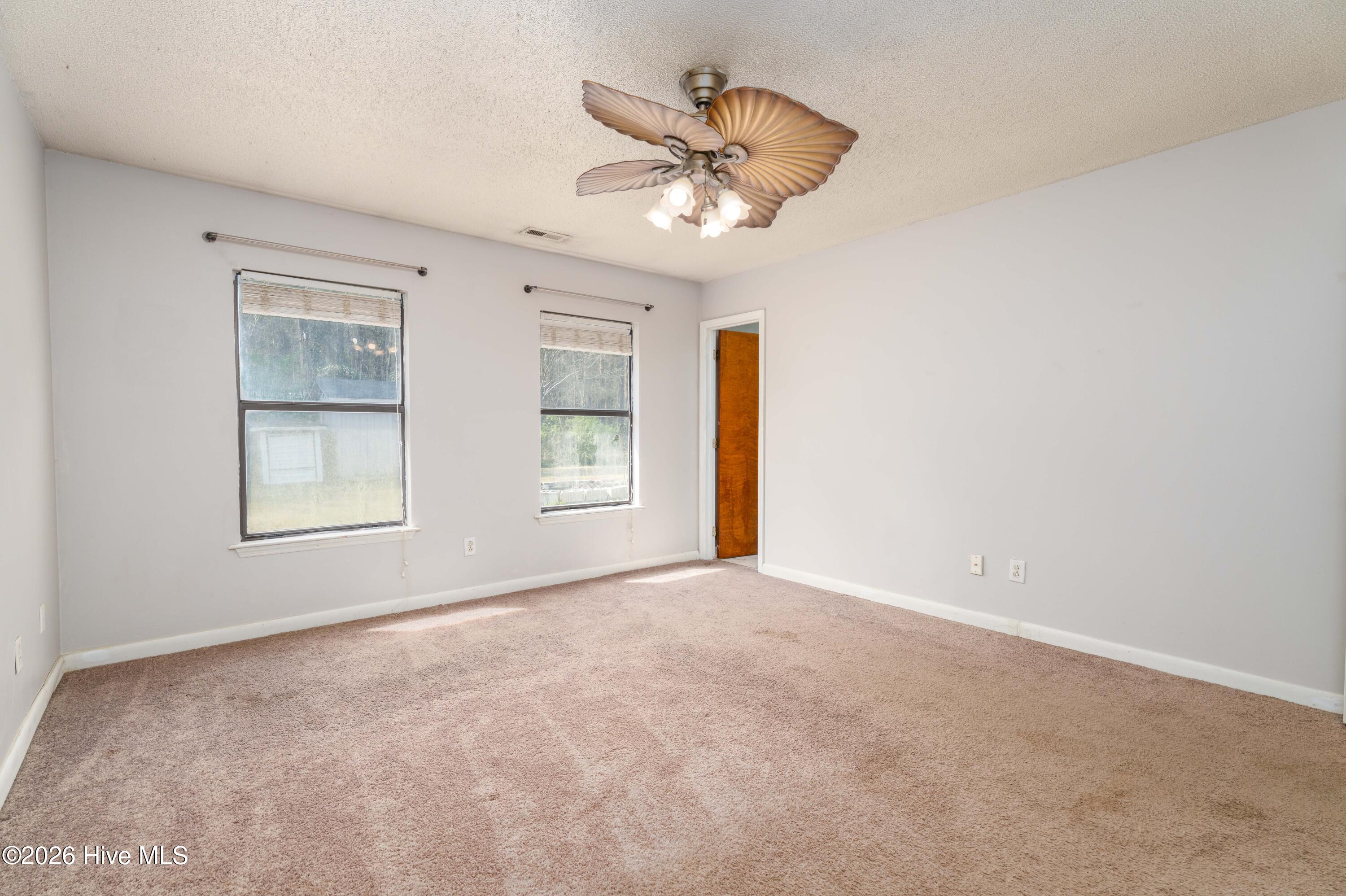 1212 Wolf Swamp Road Jacksonville, NC 28546 - Photo 12 of 28 1212 Wolf Swamp Road-10