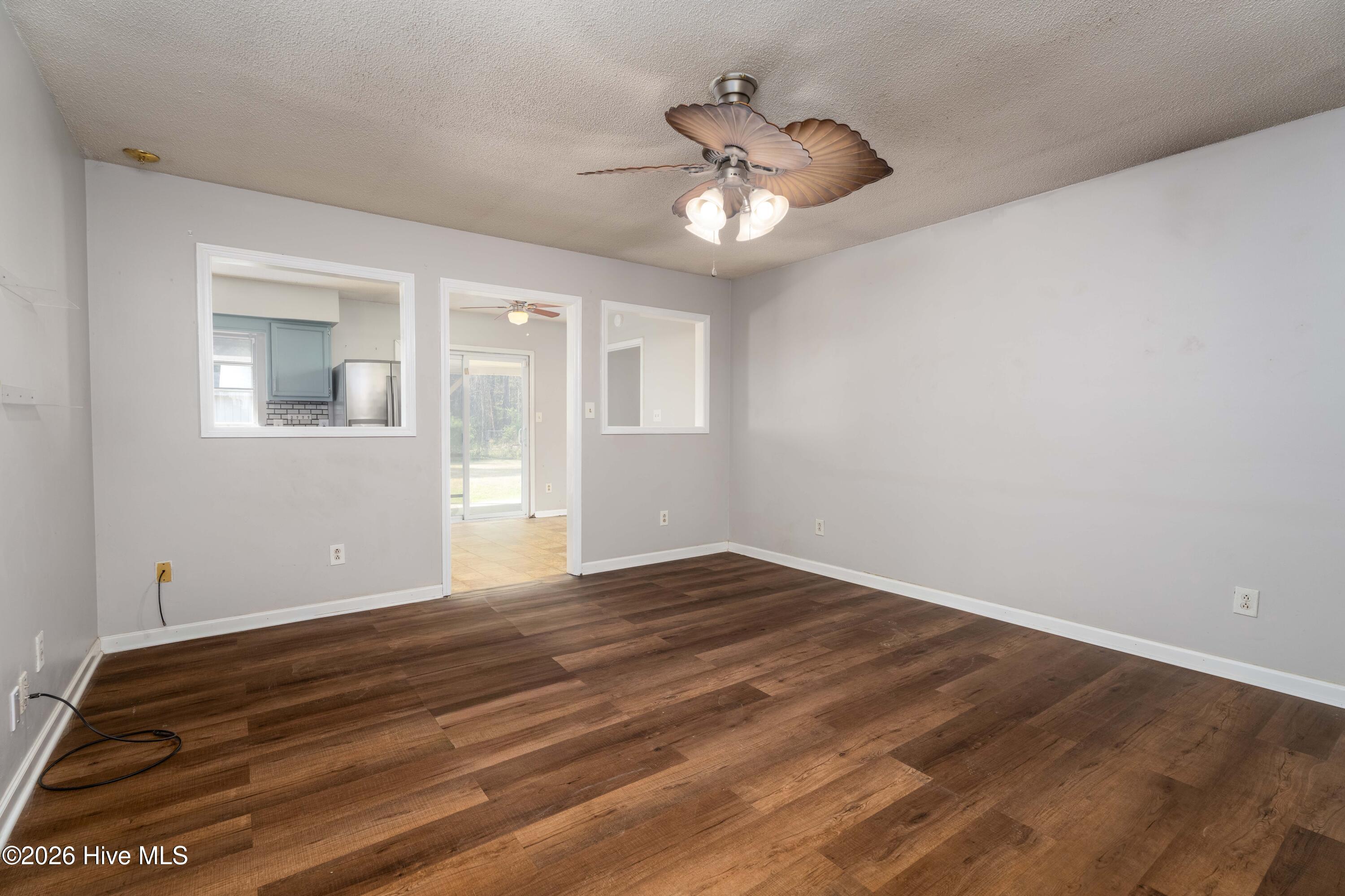 1212 Wolf Swamp Road Jacksonville, NC 28546 - Photo 2 of 28 1212 Wolf Swamp Road-4