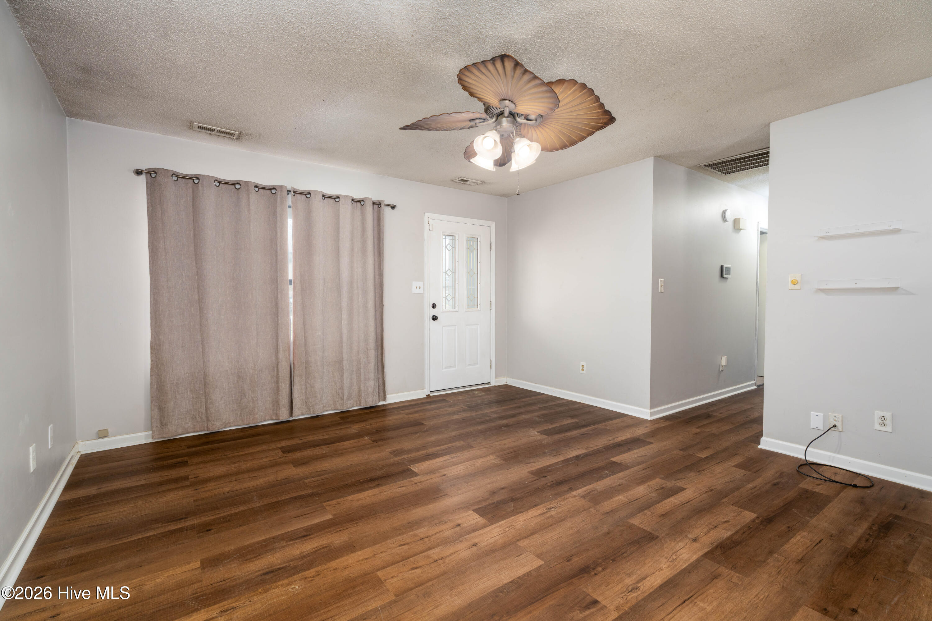 1212 Wolf Swamp Road Jacksonville, NC 28546 - Photo 7 of 28 1212 Wolf Swamp Road-3