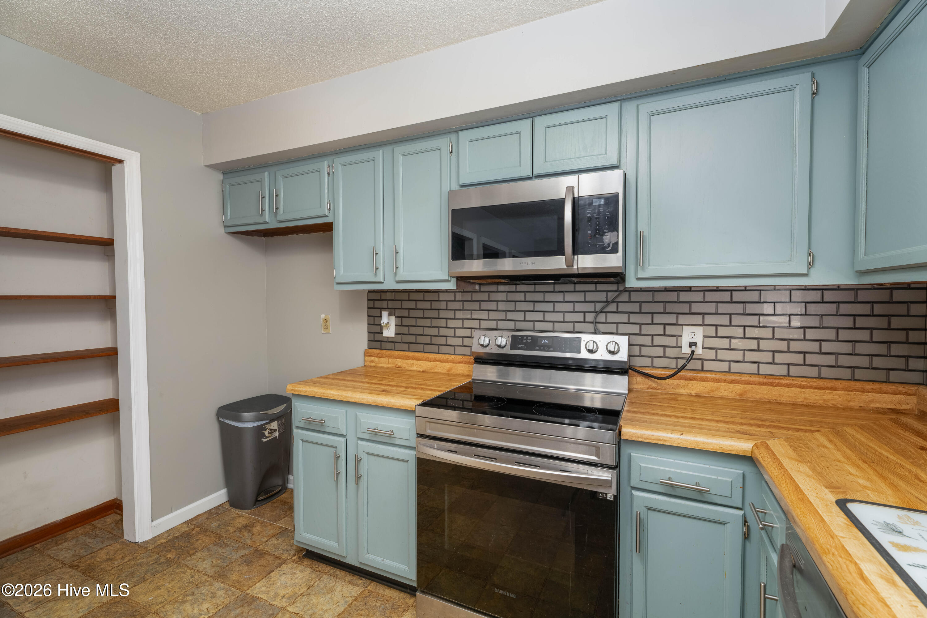 1212 Wolf Swamp Road Jacksonville, NC 28546 - Photo 8 of 28 1212 Wolf Swamp Road-6