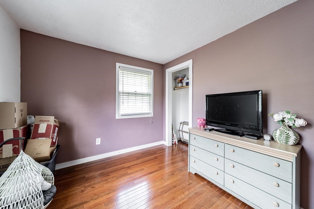 60-62 Kamuda Street Springfield, MA 01151 - Photo 14 of 32 Gallery Image 14