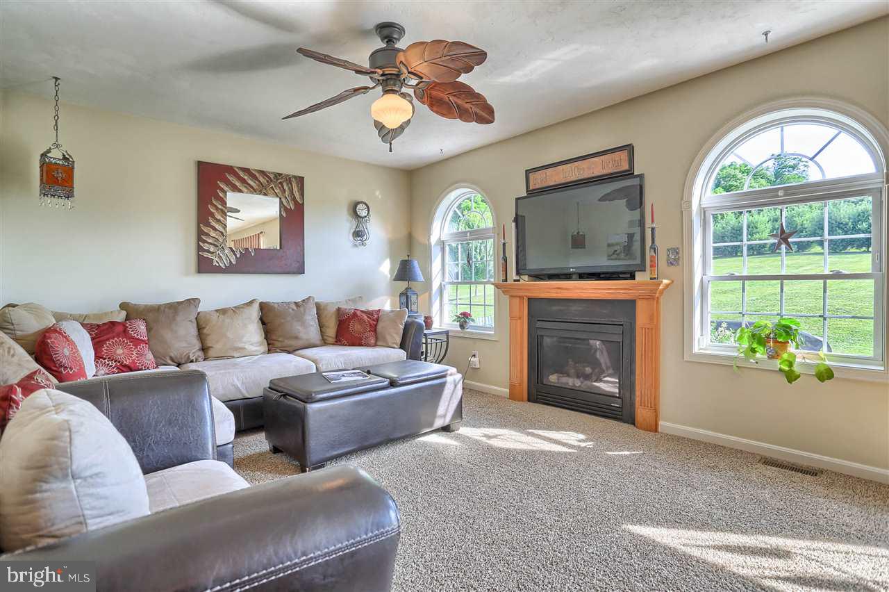 109 Pine Road Abbottstown, PA 17301 - Photo 15 of 36 Gallery Image 15