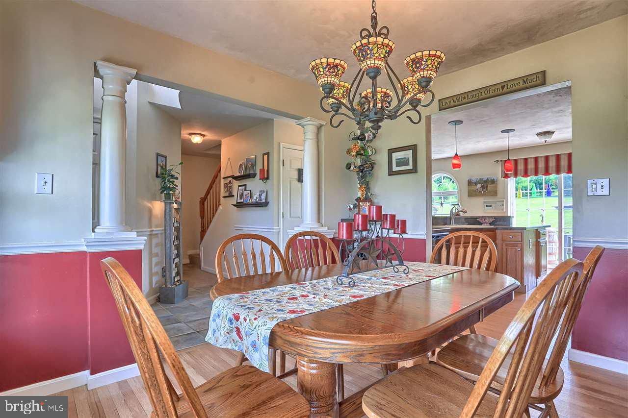 109 Pine Road Abbottstown, PA 17301 - Photo 8 of 36 Gallery Image 8