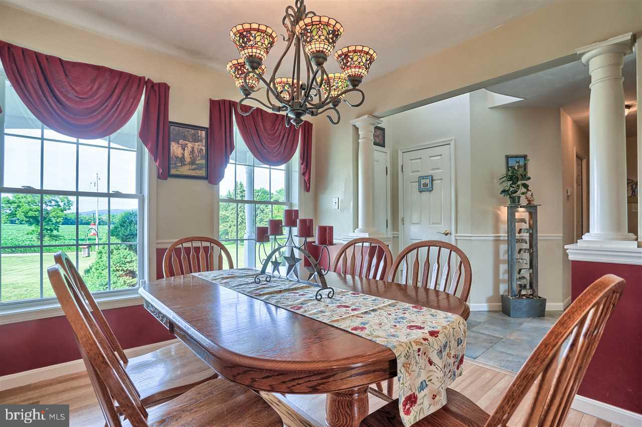 109 Pine Road Abbottstown, PA 17301 - Photo 9 of 36 Gallery Image 9