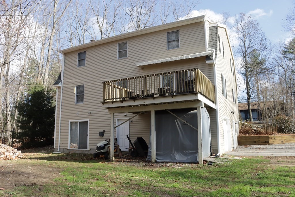 134 Charlton Road Spencer, MA 01562 - Photo 3 of 33 Gallery Image 3