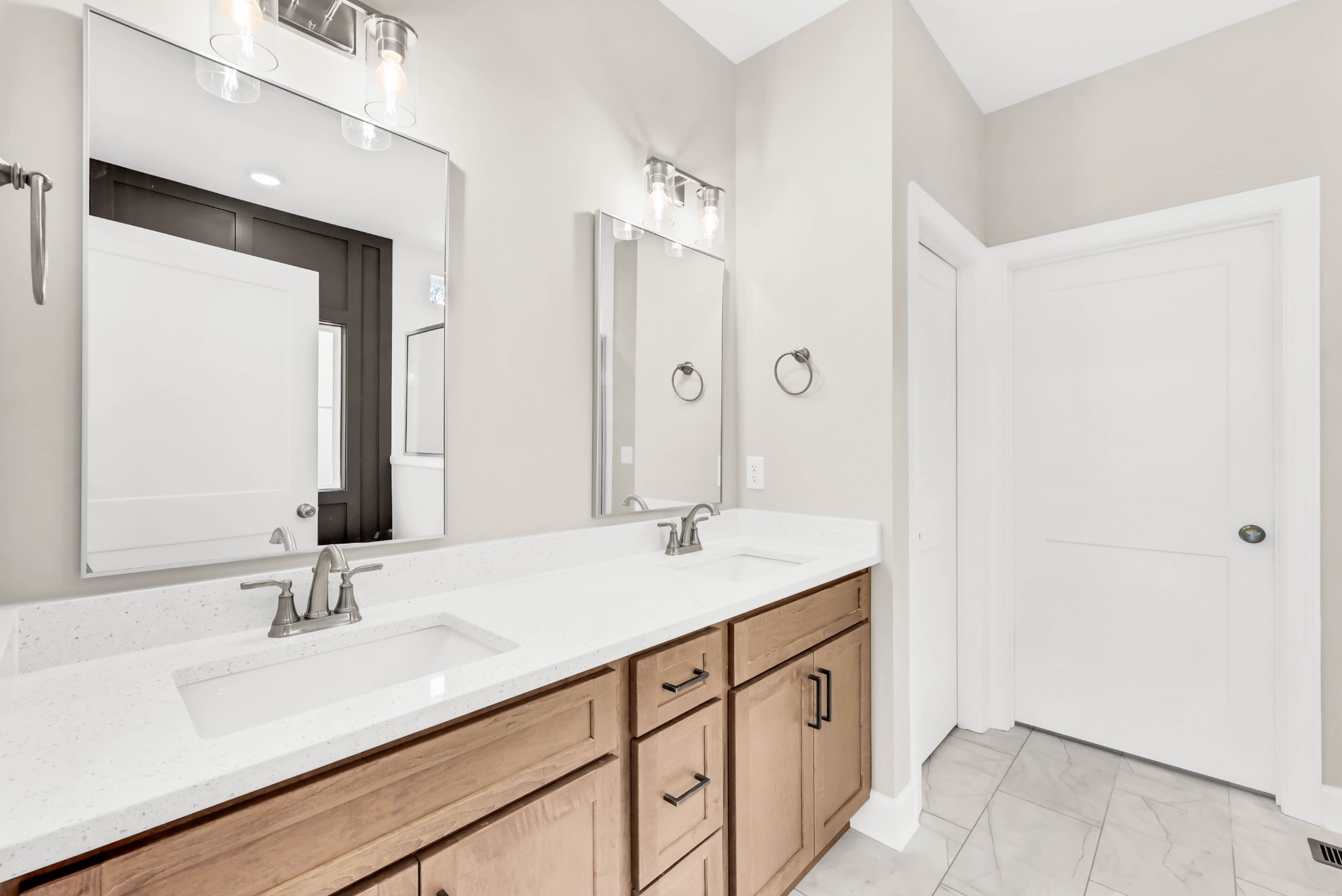 262 Rossview Road Clarksville, TN 37043 - Photo 19 of 43 a bathroom with a sink and a mirror