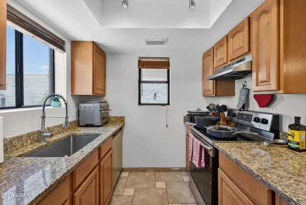 $275,000 | 850 South River Drive, Unit 2020, Tempe, AZ 85281