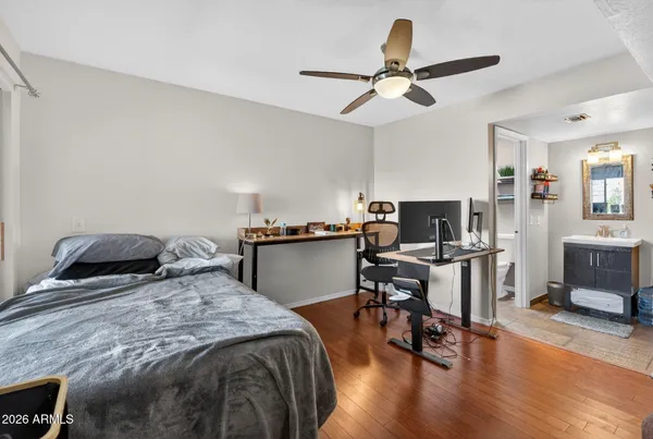 $275,000 | 850 South River Drive, Unit 2020, Tempe, AZ 85281