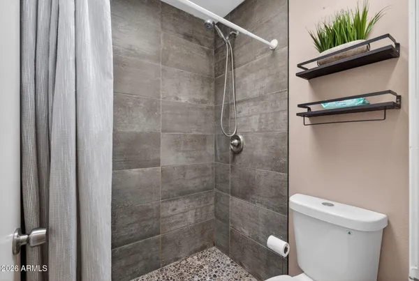 $275,000 | 850 South River Drive, Unit 2020, Tempe, AZ 85281