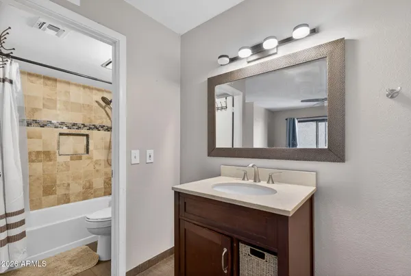 $275,000 | 850 South River Drive, Unit 2020, Tempe, AZ 85281