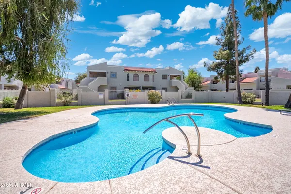 $275,000 | 850 South River Drive, Unit 2020, Tempe, AZ 85281
