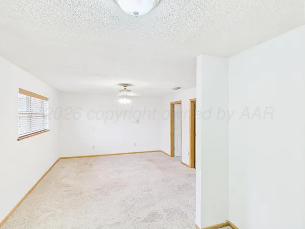 $338,900 | 717 Phillips Drive, Dumas, TX 79029