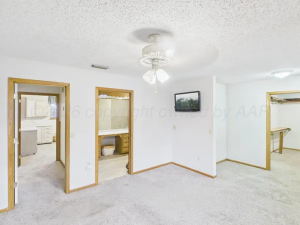 $338,900 | 717 Phillips Drive, Dumas, TX 79029